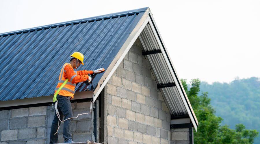 Expert Emergency Roof Repairs services in Sun City West, AZ